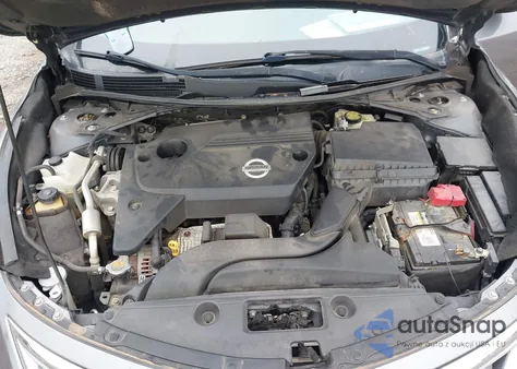 2015 Nissan Altima 2.5/2.5 S/2.5 Sl/2.5 Sv z USA, uszkodzony, nr VIN 1N4AL3APXFC459560